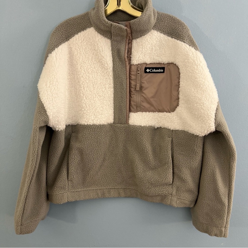 Columbia Women’s Brown Tan and Cream Fleece Pullover Large